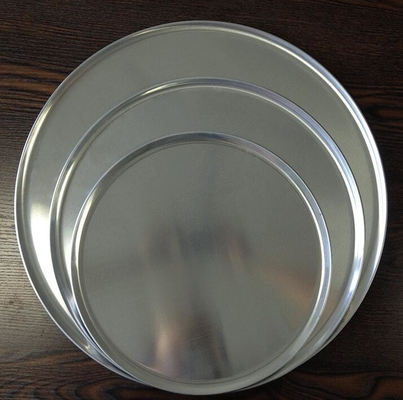 RK Bakeware China Foodservice NSF 16 นิ้ว อลูมิเนียม พิซซ่าสกรีนและอัลลูมิเนียม พิซซ่าปาน