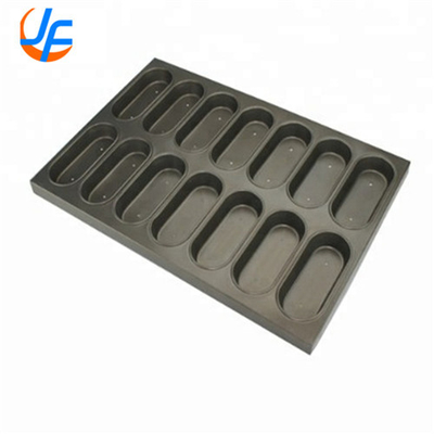 RK Bakeware จีน- รูปทรงโอวาล Cupcake Muffin Tray สําหรับโรงงานเค้กอุตสาหกรรม
