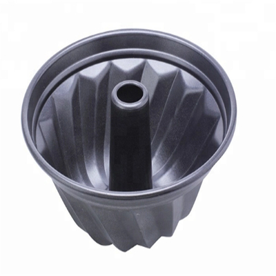 ลักษณะที่มิตรต่อสิ่งแวดล้อม อัลลูมิเนียมสกัดกันสติ๊ก Custom Hollow Round Baking Cake Mold